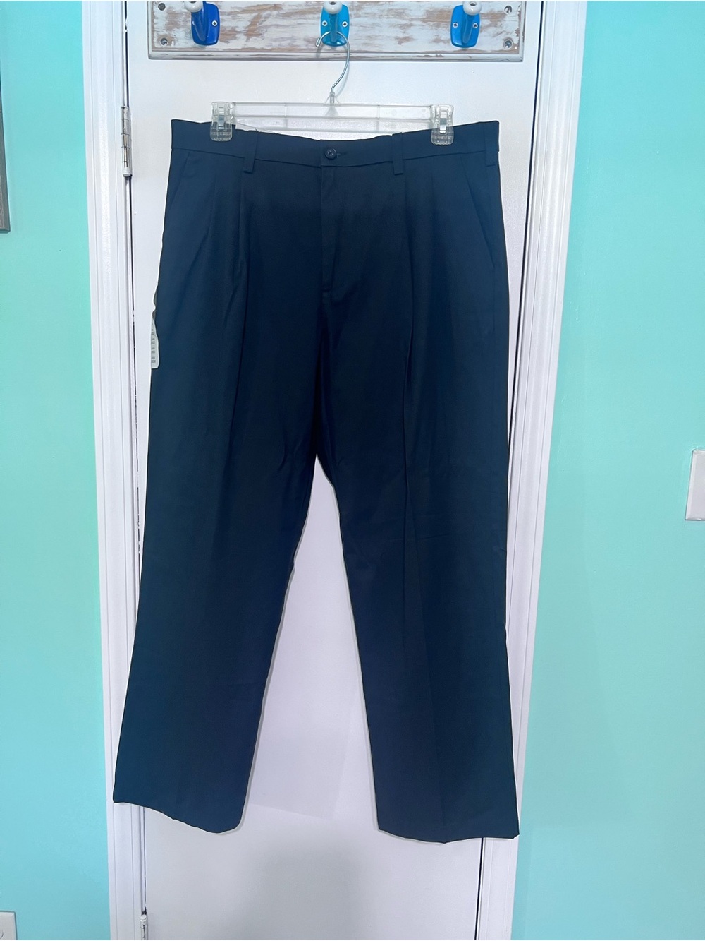 croft & barrow Men's Black Pleated Dress Pants